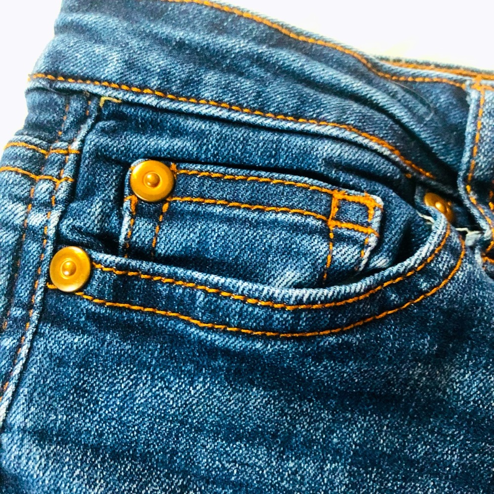 Blue denim shorts / Revery Kids / 14
